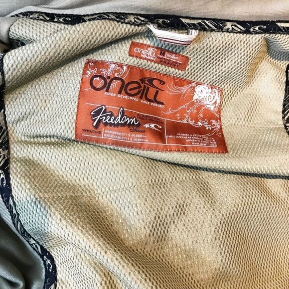 O'NEILL freedom series waterproof snowboard ski jacket 🌻💚 - Picture 11 of 16